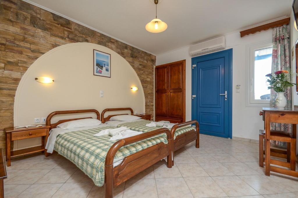 Polemis Studios & Apartments Agia Anna  Pokoj fotografie